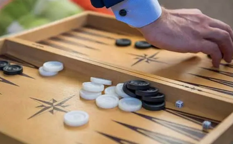 راهنمای انتخاب تخته نرد برای مبتدیها و حرفه ای ها راهنمای انتخاب تخته نرد برای مبتدیها و حرفهایها